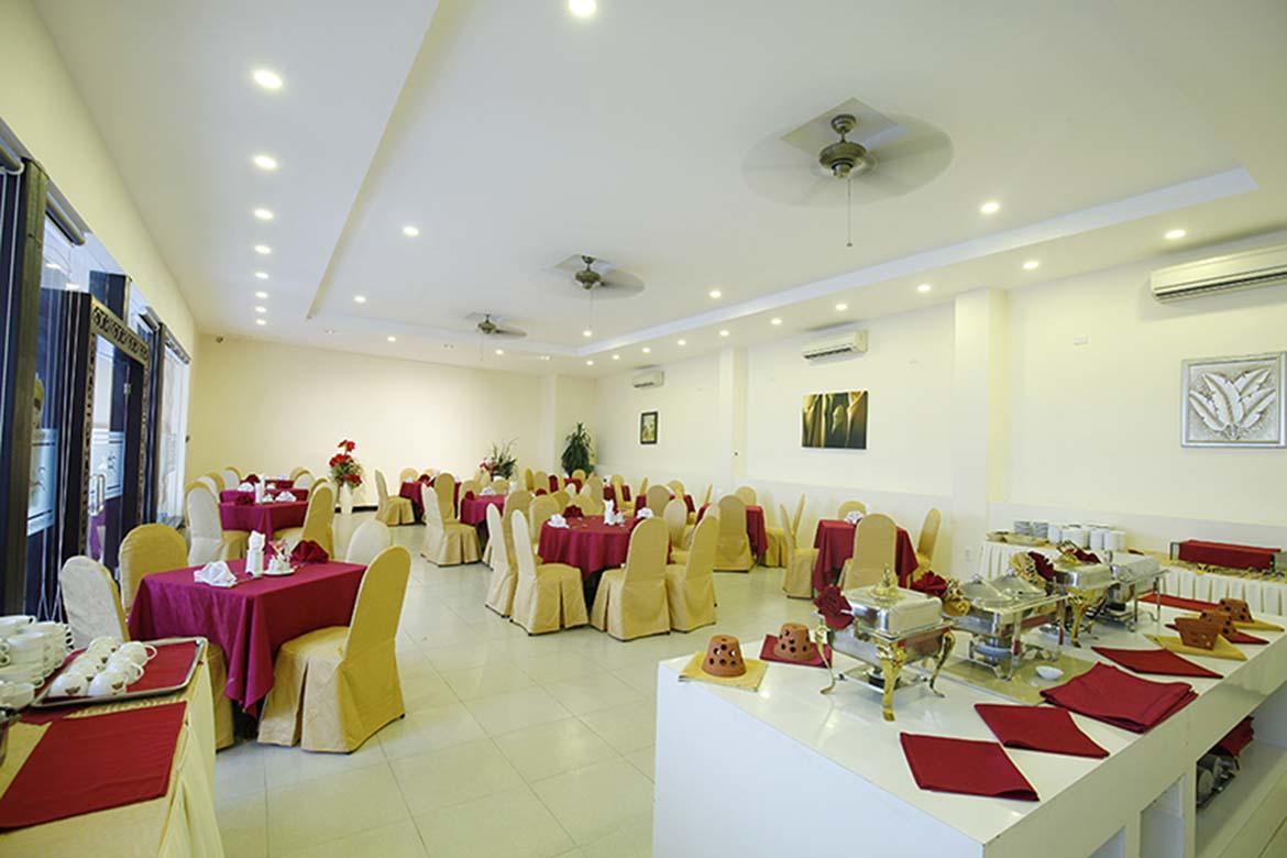 Bamboo Green Riverside Hotel Дананг Экстерьер фото