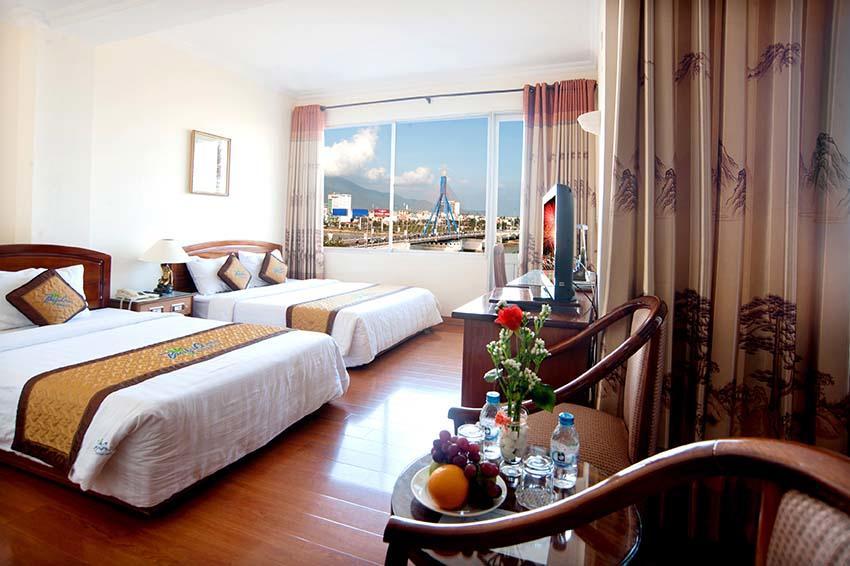 Bamboo Green Riverside Hotel Дананг Экстерьер фото