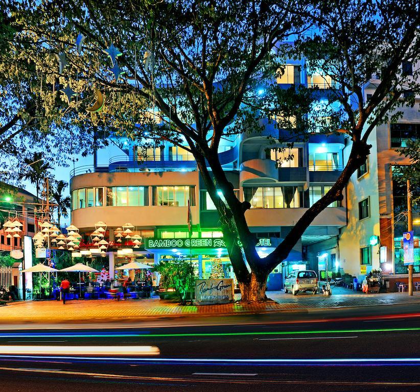 Bamboo Green Riverside Hotel Дананг Экстерьер фото