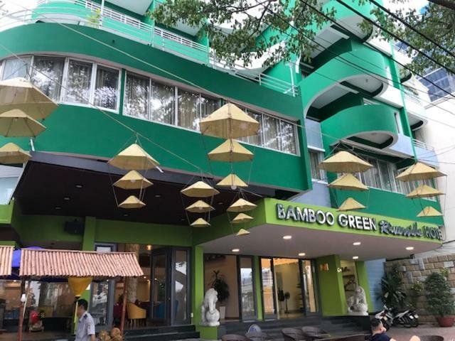 Bamboo Green Riverside Hotel Дананг Экстерьер фото